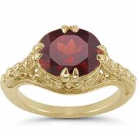 1800s Vintage Red-Rose Garnet Oval Ring in 14K Yellow Gold