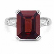 5 Carat Emerald-Cut Garnet and Baguette Diamond Ring, 14K White Gold