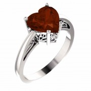 8x8mm Heart-Shaped Garnet Ring in White Gold