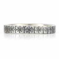 Antique-Style Flower Wedding Band Ring in 14K White Gold
