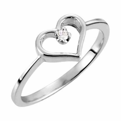 Diamond Solitaire Heart Ring in White Gold -  - STLRG-11129W