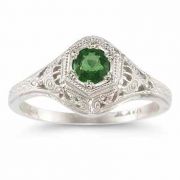 Enchanted Emerald Ring in .925 Sterling Silver