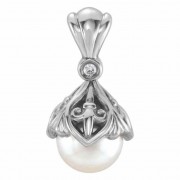 Fleur-de-Lis Freshwater Pearl Pendant