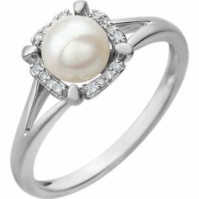 Freshwater Cultured Pearl and Diamond Ring -  - STLRG-651952PRL