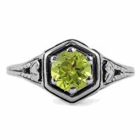 Heart Design Vintage Style Peridot Ring in Sterling Silver