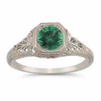 Latticed Vintage-Style Filigree Emerald Ring in 14K White Gold