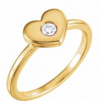 Solitaire Diamond Undivided Heart Ring for Women in 14K Gold