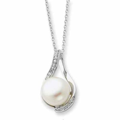 Sterling Silver and Pearl Embrace Necklace -  - QG-QSX216