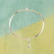 Bracelet Silver Plated Key To Happiness Bangle