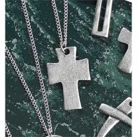 Necklace Pewter Small Flare Cross 18 Inch Chain