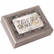 MUSIC BOX JEWELED EVERY DAY I LOVE YOU MUSIC BOX JEWELED EVERY DAY I LOVE YOU