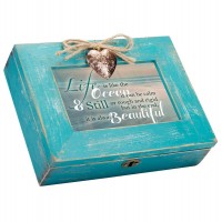 LIFE IS LIKE THE OCEAN BEAUTIFUL