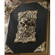 KJV Garnet and Pearl Heirloom Bible - Large Print