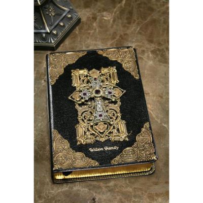 Jeweled Family Leather Bible with Amethyst Crystals KJV -  - bb1003
