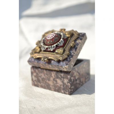 Soapstone Crown Ring Box -  - DABX15800
