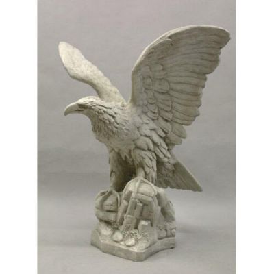 Eagle Facing Right Fiberglass Indoor/Outdoor Statue/Sculpture -  - F9514