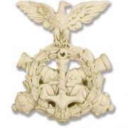 Medal Of Honor 21in. - Fiberglass - Indoor/Outdoor Garden Statue
