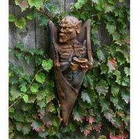 Vampire Fiber Stone Resin Indoor/Outdoor Garden Statue/Sculpture