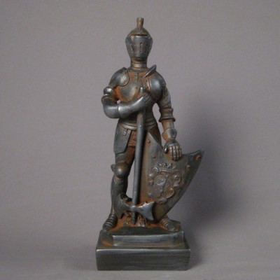 Standing Knight In Armor - Fiberglass Resin - Indoor/Outdoor Statue - - F9361 Standing Knight In Armor - Fiberglass Resin - Indoor/Outdoor Statue - - F9361
