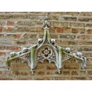 Chartres Tracery Header 24in. Fiberglass Resin Indoor/Outdoor Garden