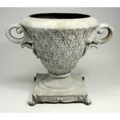 Crimson Urn 31in. Fiberglass Indoor/Outdoor Garden -  - F8527