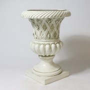 Lucio Planter 31in. Fiberglass Resin Indoor/Outdoor Garden / Patio