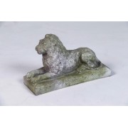 Sentinel Lion-Small Fiberglass Resin Indoor/Outdoor Garden