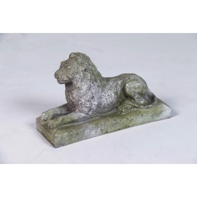 Sentinel Lion-Small Fiberglass Indoor/Outdoor Garden -  - F9388