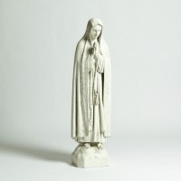Our Lady Of Fatima Lightweight Fiberglass Resin Indoor/Outdoor Garden