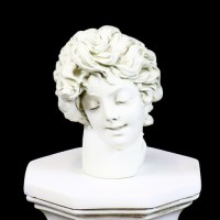 Garden Lady Head Fiberglass Resin Indoor/Outdoor Garden