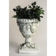 Robbia Angel Planter 24 Fiberglass Resin Indoor/Outdoor Garden / Patio Statue