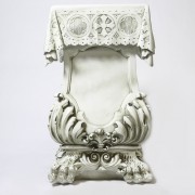 Draped Pedestal W/Claw Leg31 Fiberglass Resin Indoor/Outdoor Garden Statue