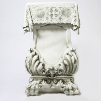 Draped Pedestal W/Claw Leg31 Fiberglass Resin Indoor/Outdoor Garden Statue