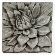 Dahlia Plaque Fiberglass Resin Indoor/Outdoor Garden