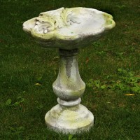 Largo Birdbath Fiberglass Resin Indoor/Outdoor Statue/Sculpture