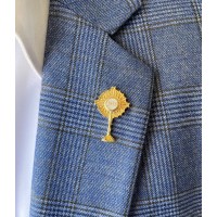 Gold Monstrance Pin